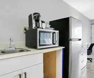 Photo 3 - Home 1 Suites Extended Stay - Kissimmee