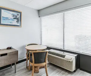 Photo 4 - Home 1 Suites Extended Stay - Kissimmee