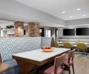 Photo 4 - Hampton Inn Ottawa - Starved Rock Area