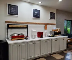 Photo 3 - Hampton Inn Olathe