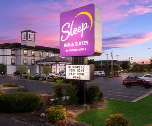 Photo 4 - Sleep Inn & Suites