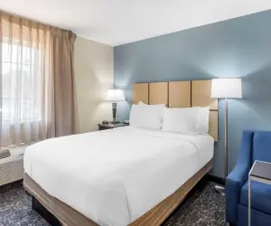 Photo 2 - Executive Residency by Best Western Philadelphia-Willow Grove