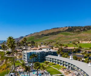 Photo 3 - SeaCrest Oceanfront Hotel