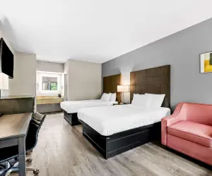 Photo 2 - SureStay Plus Hotel by Best Western Southern Pines Pinehurst