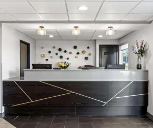 Photo 3 - Best Western Doswell Hotel