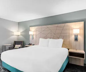 Photo 5 - Best Western Doswell Hotel