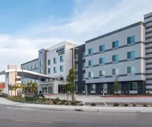 Photo 2 - Fairfield by Marriott Inn & Suites Anaheim Los Alamitos