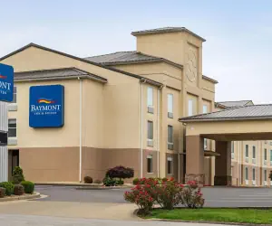 Photo 2 - Baymont by Wyndham Georgetown