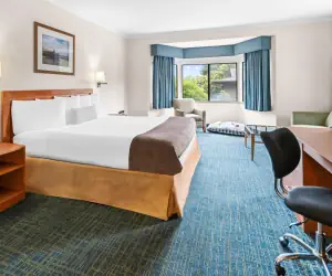 Photo 5 - Best Western De Anza Inn