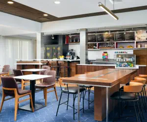 Photo 4 - Courtyard by Marriott Little Rock West