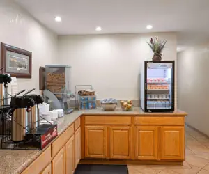 Photo 3 - Super 8 by Wyndham Susanville