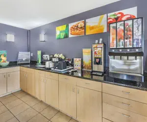 Photo 3 - Quality Inn