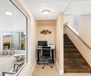 Photo 5 - Best Western Airport Inn