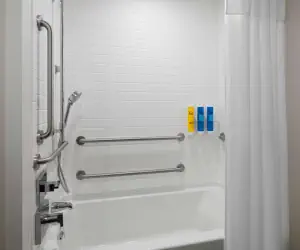 Photo 4 - Tru By Hilton Wisconsin Dells