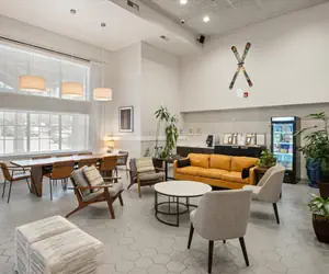 Photo 3 - Hotel Glenwood Springs