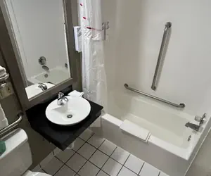 Photo 4 - Red Roof Inn Greencastle South - Cloverdale