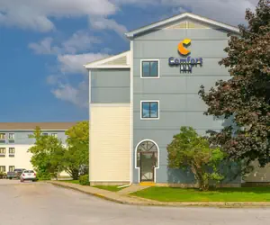 Photo 2 - Comfort Inn Rutland - Killington