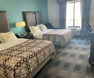 Photo 2 - Days Inn by Wyndham Alva