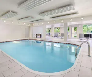 Photo 5 - Homewood Suites by Hilton Erie