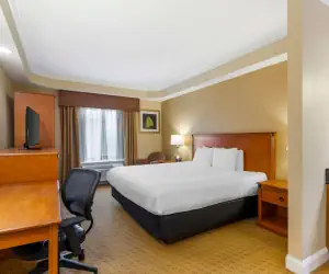 Photo 3 - Best Western Plus Kingsland