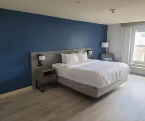 Photo 2 - Comfort Inn & Suites