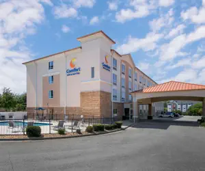 Photo 2 - Comfort Inn & Suites