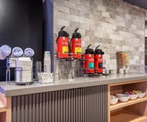 Photo 4 - SPOT X Hotel Tampa - Wesley Chapel by The Red Collection