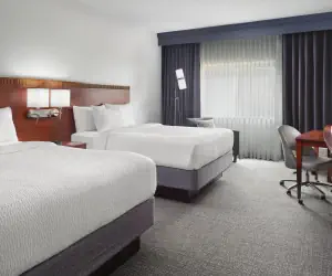 Photo 5 - Courtyard Charlotte Arrowood