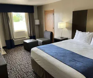 Photo 5 - Days Inn by Wyndham Grove