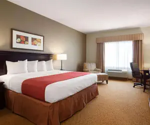 Photo 2 - Country Inn & Suites by Radisson, Oklahoma City - Quail Springs, OK