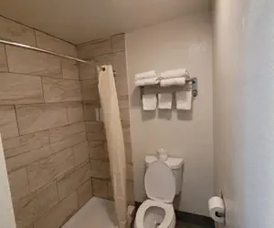 Photo 4 - Econo Lodge Las Vegas