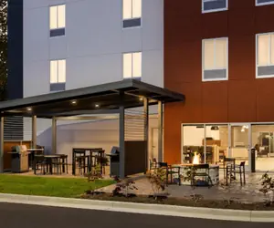 Photo 3 - Candlewood Suites Navasota, an IHG Hotel