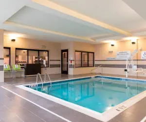 Photo 2 - Courtyard by Marriott Cleveland Elyria