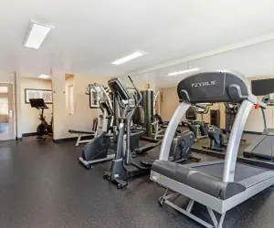 Photo 3 - Best Western Plus Heritage Inn