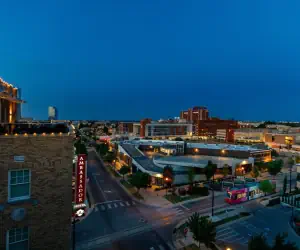 Photo 5 - Ambassador Hotel Oklahoma City, Autograph Collection