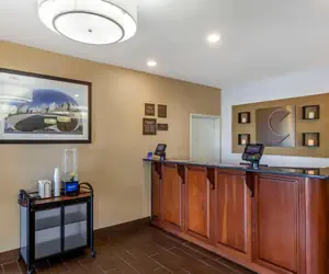 Photo 2 - Comfort Inn Gurnee near Six Flags