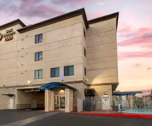 Photo 5 - Best Western Plus Gardena-Los Angeles Inn & Suites