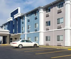 Photo 2 - Quail Springs Inn & Suites