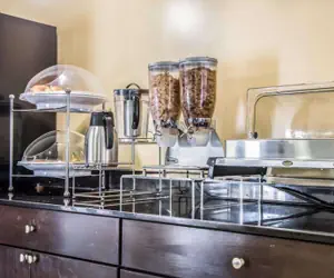 Photo 3 - Sleep Inn Tinley Park I-80 near Amphitheatre-Convention Center