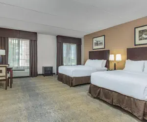 Photo 2 - Holiday Inn Louisville Airport - Fair/Expo, an IHG Hotel