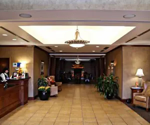 Photo 3 - Holiday Inn Express Hotel & Suites Hagerstown, an IHG Hotel