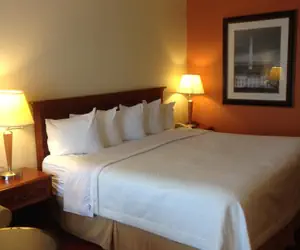 Photo 2 - Rodeway Inn & Suites Greensboro Southeast