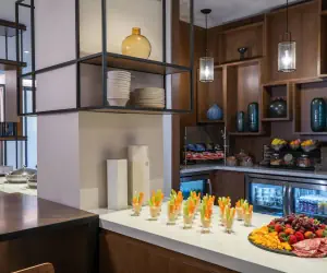 Photo 3 - Philadelphia Marriott Old City