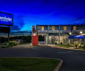 Photo 4 - Travelodge by Wyndham Aberdeen