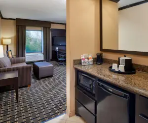 Photo 3 - Hampton Inn & Suites Longview North