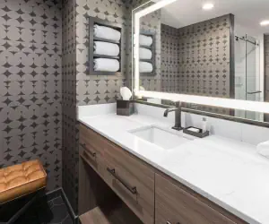 Photo 2 - Riverbend Hotel and Suites, Trademark Collection by Wyndham