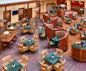 Photo 3 - Radisson Hotel Cedar Rapids