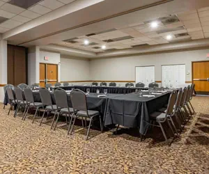 Photo 3 - Hells Canyon Grand Hotel, Ascend Hotel Collection