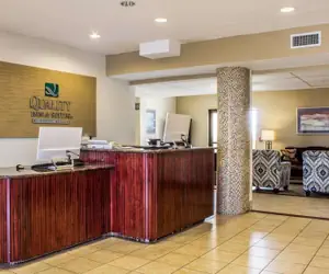 Photo 4 - Quality Inn & Suites Yuma