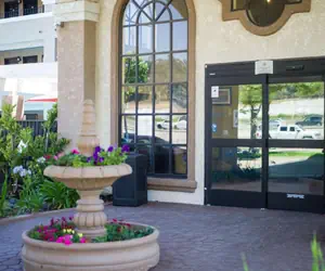 Photo 4 - Quality Inn & Suites Camarillo-Oxnard